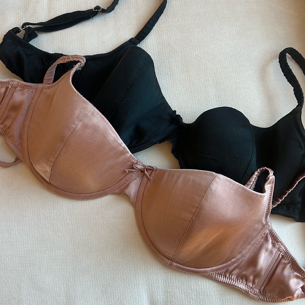 2 Fleur Du Mal Satin Underwire Bras in Champagne & Black